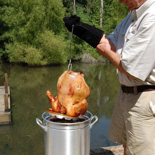 Bayou Classic 44qt Stainless Steel Turkey Fryer Kit 5 Bayou Classic 44qt Stainless Steel Turkey Fryer Kit - Image 3