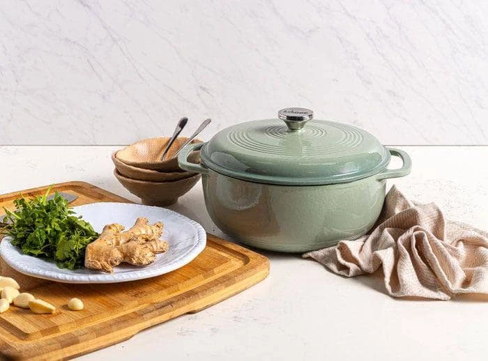 Lodge 6-Quart Enameled Cast Iron Dutch Oven 17 Lodge 6-Quart Enameled Cast Iron Dutch Oven - Image 15