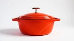 Lodge USA Enamel Dutch Oven, 6 Quart