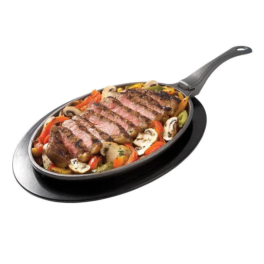 Napoleon Grills Professional Oval Cast Iron Skillet 5 Napoleon Grills Professional Oval Cast Iron Skillet - Image 3