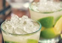 Perlick H80C Signature Series Cubelet Ice Maker, Stainless Steel Solid Door -Barbecue Supplies Store perlick h80c signature series cubelet ice maker stainless steel solid door 45939824394517